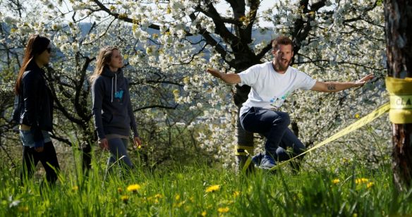 Slackline — Balance auf dem Seil